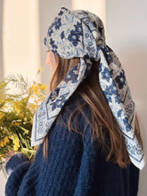 GRAND FOULARD EN LUREX